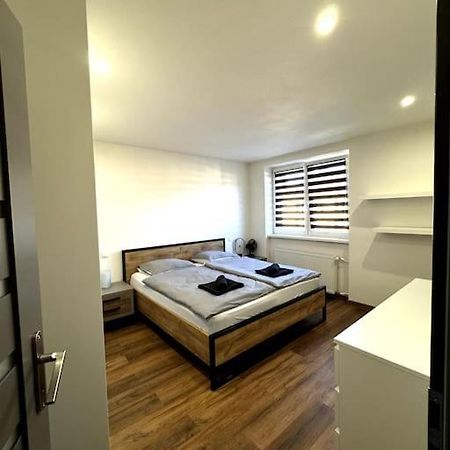 Modern Apartment In City Centre Banska Bystrica Ngoại thất bức ảnh